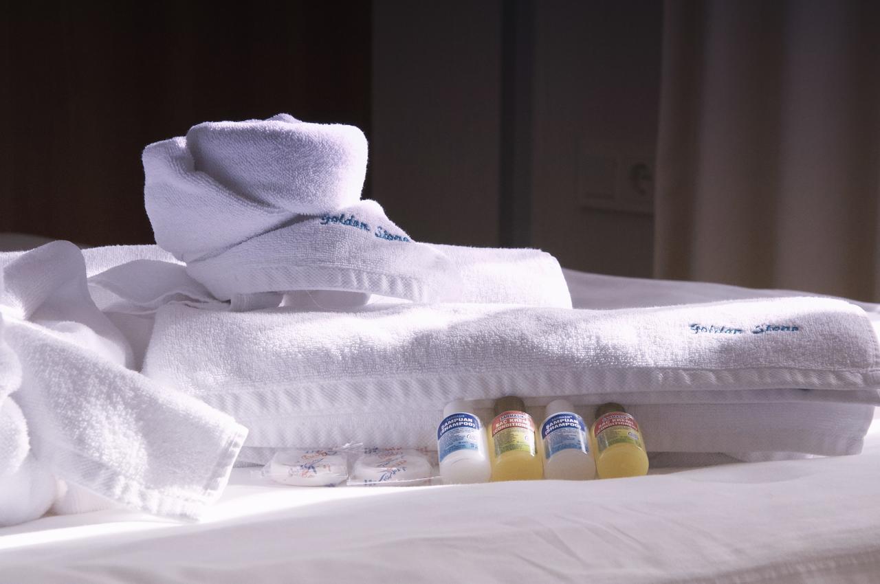 Golden Stone Butik Otel Кешме Экстерьер фото