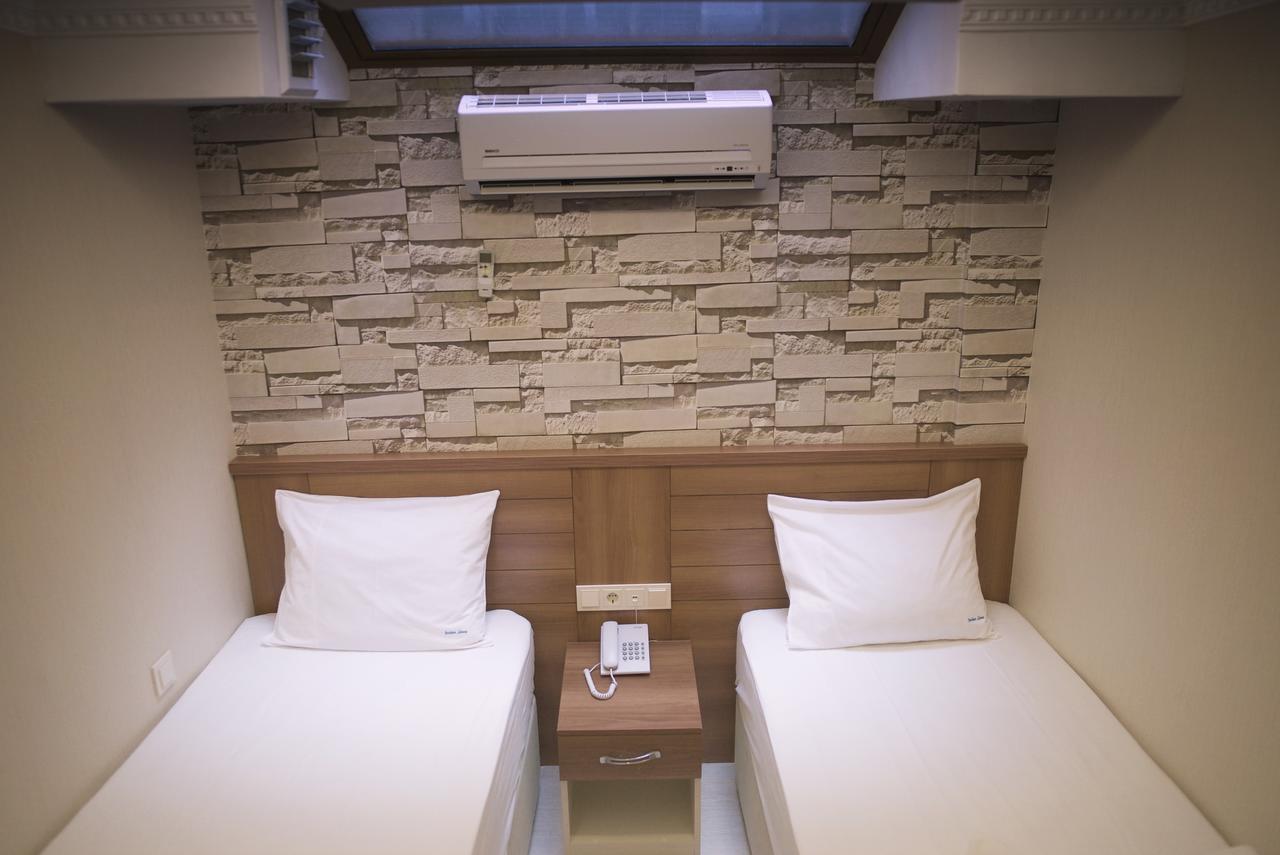 Golden Stone Butik Otel Кешме Экстерьер фото