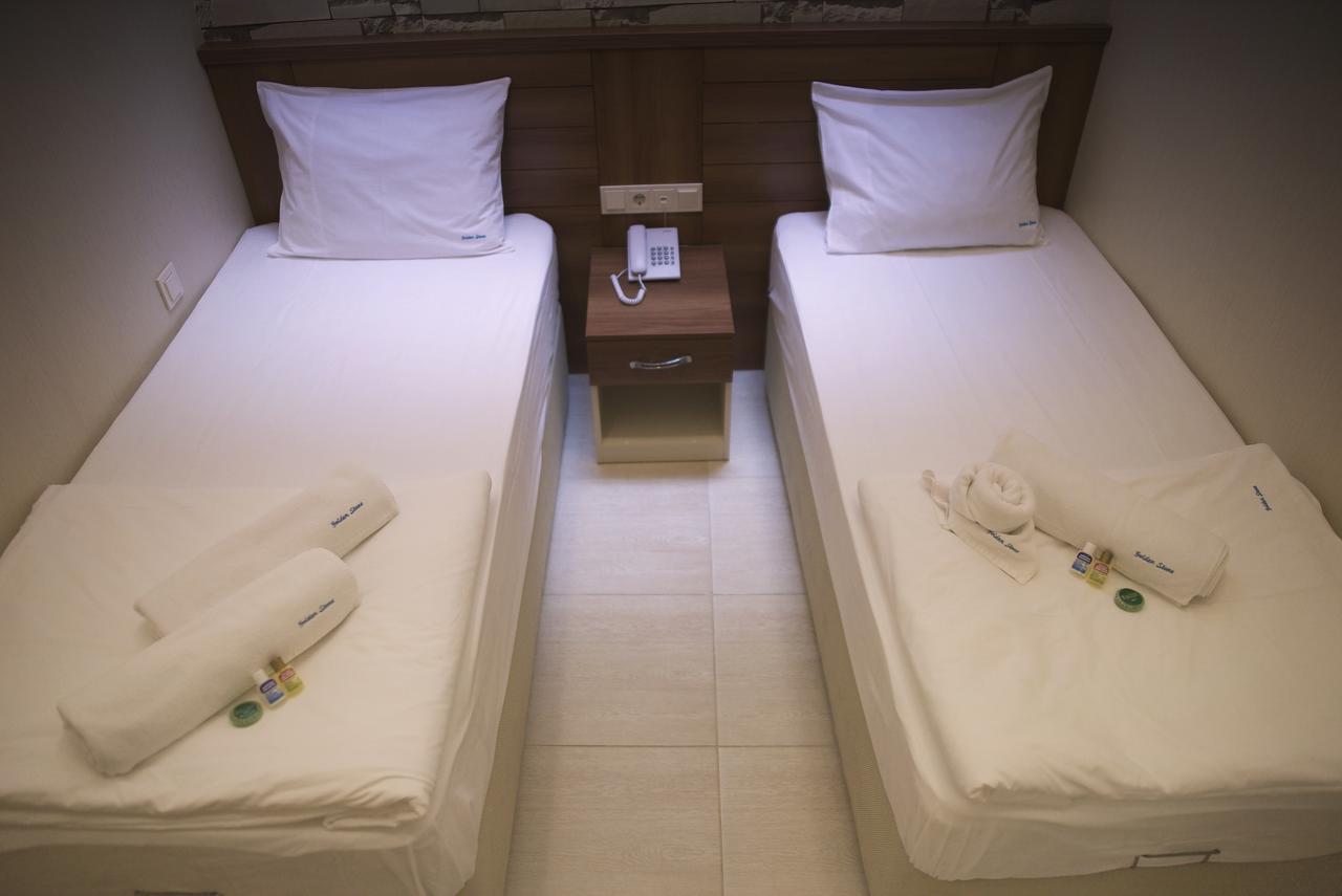 Golden Stone Butik Otel Кешме Экстерьер фото